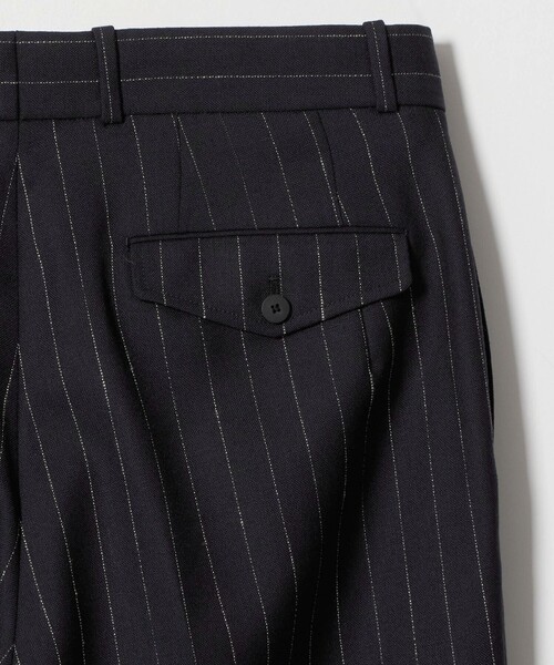 UNITED ARROWS(ユナイテッドアローズ)の「ポーラ ピンストライプ ワイドストレート パンツ(スラックス・メンズ・ブラック・XL/M/S/L)」の13枚目の写真