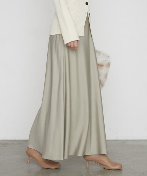 LOUNGEDRESS(ラウンジドレス)の「《シーズンレスで活躍》フィブリルマーメイドスカート 秋服(スカート・レディース・ベージュ/ブラック・36/38)」の10枚目の写真