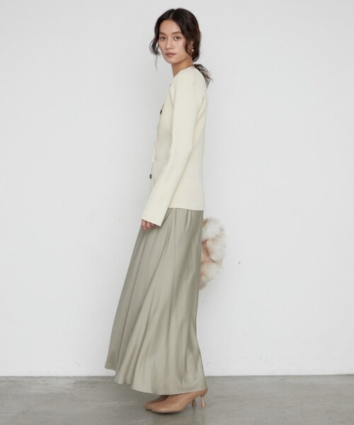 LOUNGEDRESS(ラウンジドレス)の「《シーズンレスで活躍》フィブリルマーメイドスカート 秋服(スカート・レディース・ベージュ/ブラック・36/38)」の14枚目の写真