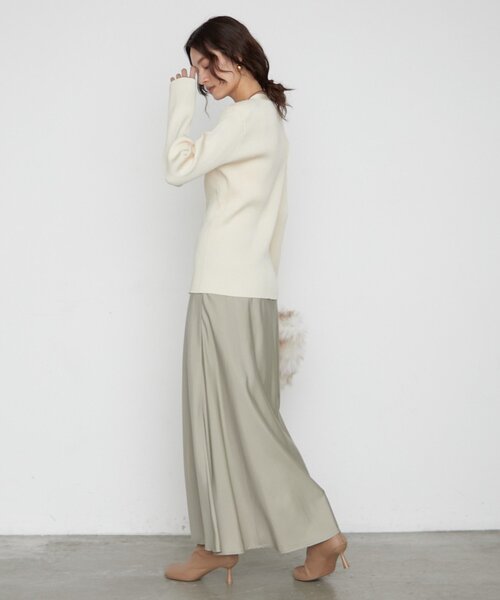 LOUNGEDRESS(ラウンジドレス)の「《シーズンレスで活躍》フィブリルマーメイドスカート 秋服(スカート・レディース・ベージュ/ブラック・36/38)」の15枚目の写真