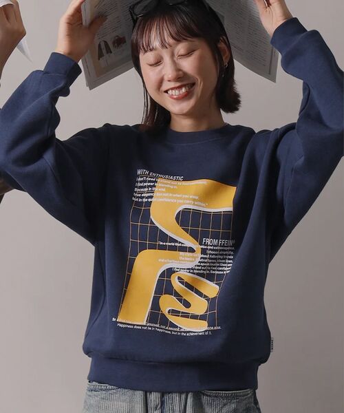 FFEIN(フェイン)の「*新色追加【FFEIN(フェイン)】ヘビーウエイト線画アートスウェット / 裏起毛 スウェット アート クルーネック プリント(スウェット・メンズ・ブラウン/サックスブルー/ブラック/ネイビー/アッシュグレー・SMALL/MEDIUM/LARGE)」の4枚目の写真