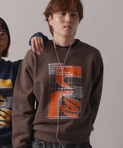 FFEIN(フェイン)の「*新色追加【FFEIN(フェイン)】ヘビーウエイト線画アートスウェット / 裏起毛 スウェット アート クルーネック プリント(スウェット・メンズ・ブラウン/サックスブルー/ブラック/ネイビー/アッシュグレー・SMALL/MEDIUM/LARGE)」の3枚目の写真
