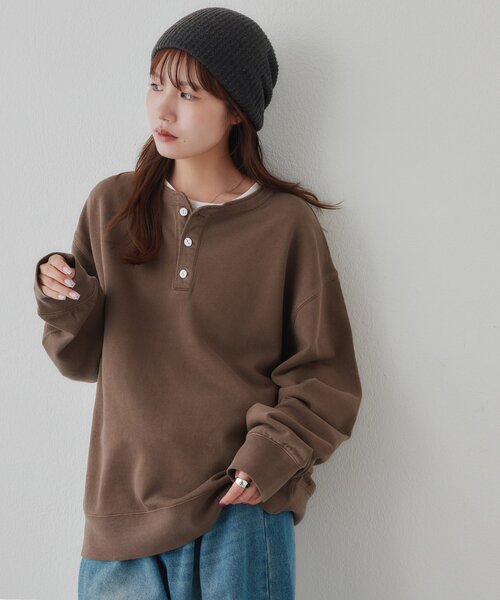DISCOAT(ディスコート)の「【Enlude】ピグメント裏毛ヘンリーネック《ユニセックス》(Tシャツ/カットソー・レディース・ブラック/ピンク/ブラウン/ライトベージュ・MEDIUM/LARGE)」の19枚目の写真