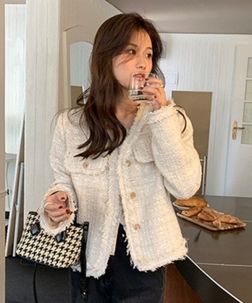 Teem Store(チームストア)の「フリンジVネックツイードジャケット(ノーカラージャケット・レディース・アイボリー・M)」の5枚目の写真