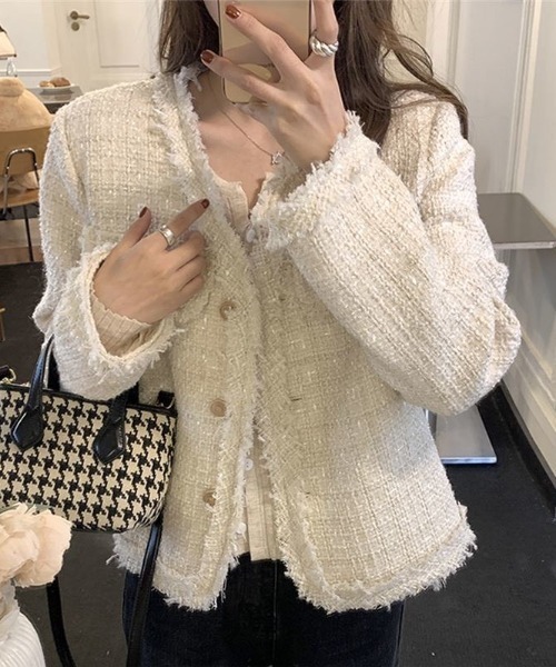 Teem Store(チームストア)の「フリンジVネックツイードジャケット(ノーカラージャケット・レディース・アイボリー・M)」の4枚目の写真