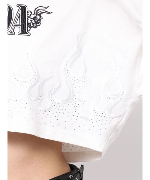 GYDA(ジェイダ)の「GYDA×GALFY bijou fire pattern shortロンT(Tシャツ/カットソー・レディース・ブラック/オフホワイト・FREE)」の13枚目の写真