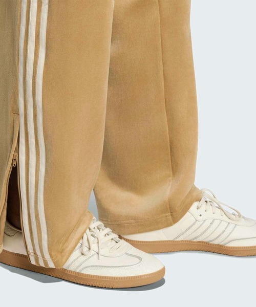 adidas(アディダス)の「ファイヤーバード ベロア トラックパンツ(ジャージ) / アディダスオリジナルス adidas Originals(その他パンツ・メンズ・ブラウン・X-LARGE/XX-SMALL/XX-LARGE/SMALL/3XL/X-SMALL/LARGE/MEDIUM)」の4枚目の写真