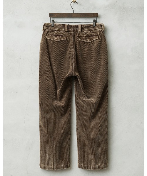 WAIPER.inc(ワイパーインク)の「WAIPER.inc フランス軍 1950~60年代 M-52 ツータック コーデュロイ トラウザー ストレートシルエット ケミカルウォッシュ【WP129VW(スラックス・メンズ・ブラウン/ネイビー/ベージュ/ブラック・35/34)」の6枚目の写真