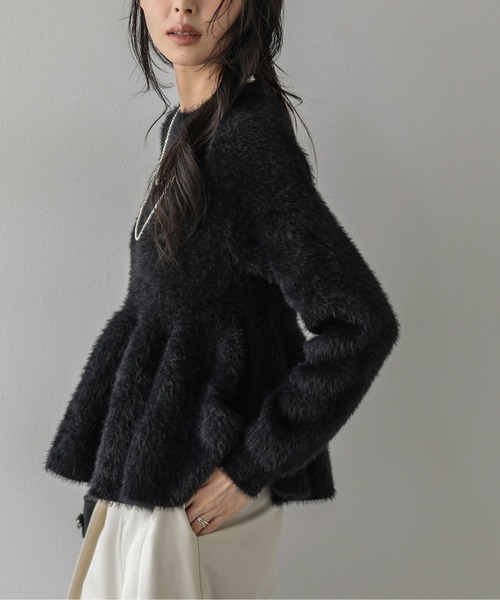 La-gemme(ラジェム)の「フェザーニット ペプラムトップス/メリハリシルエット(その他トップス・レディース・ブラウン/ブラック/グレイッシュベージュ/ダークグレー・フリー)」の6枚目の写真