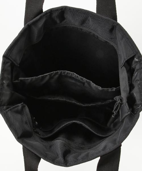 Focused Space(フォーカスドスペース)の「THE COMMUTE TOTE トートバッグ ショルダーバッグ(トートバッグ・メンズ・ブラック/マルチ/ブラック×ホワイト/その他・ONE SIZE)」の11枚目の写真