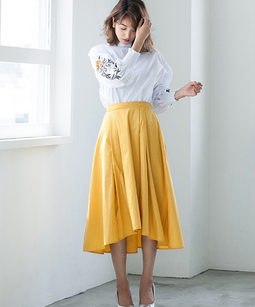 fifth（フィフス）の「タイプライターテールカットスカート（スカート・レディース・カーキ/ベージュ/イエロー/ネイビー・MEDIUM）」の12枚目の写真