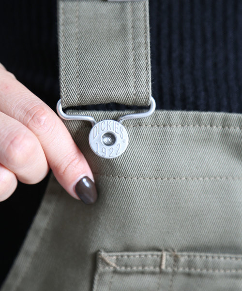 Dickies（ディッキーズ）の「《Dickies/ディッキーズ》別注オーバーオールジャンスカ（ジャンパースカート・レディース・ブラック/カーキ・SMALL/MEDIUM）」の15枚目の写真