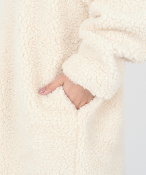 Khaju（カージュ）の「Khaju:ボアコート◇（その他アウター・レディース・ダークグレー/ナチュラル・ONE SIZE）」の7枚目の写真