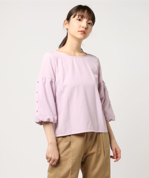 INTERPLANET(インタープラネット)の「パール×レース袖2WAYブラウス(シャツ/ブラウス・レディース・ネイビー/ピンク/グレイッシュベージュ・FREE)」の1枚目の写真