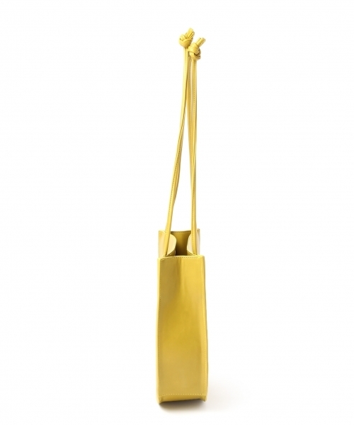 Andemiu(アンデミュウ)の「チェーンラウンドショルダー788204(ショルダーバッグ・レディース・ブラック/イエロー・FREE)」の5枚目の写真