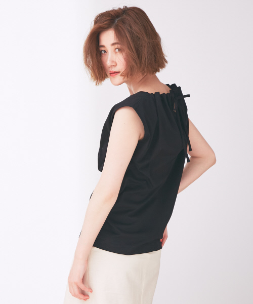 Abahouse Devinette（ドゥヴィネット）の「バックアコーディオンノースリーブプルオーバー（Tシャツ/カットソー・レディース・ホワイト/ブラック/ピンク・FREE）」の2枚目の写真