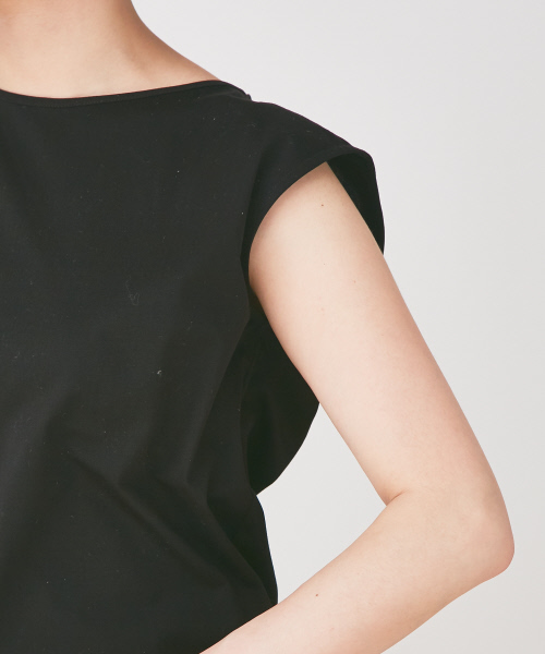 Abahouse Devinette（ドゥヴィネット）の「バックアコーディオンノースリーブプルオーバー（Tシャツ/カットソー・レディース・ホワイト/ブラック/ピンク・FREE）」の16枚目の写真