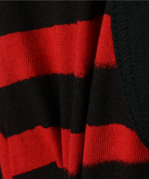 HYSTERIC MINI（ヒステリックミニ）の「GOOD FRIENDS with FRIENDS “stencil border”カーディガン（カーディガン/ボレロ・キッズ・ホワイト/レッド・100/110/120）」の7枚目の写真