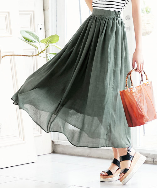 KOBE LETTUCE（コウベレタス）の「リネンタッチマキシ丈フレアスカート（スカート・レディース・ネイビー/ラベンダー/レッド/サックスブルー/オレンジ/オフホワイト/イエロー/グリーン系その他/ベージュ/ブラック/ダークグリーン/モカ/ライトカーキ/ベージュ系その他/ライラック/チャコール・FREE）」の7枚目の写真