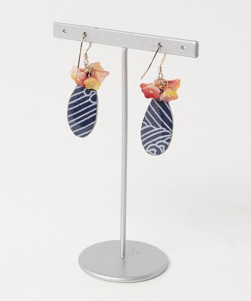 tone（トーン）の「【そそ屋】友禅花束ピアス（ピアス（両耳用）・レディース・イエロー・FREE）」の2枚目の写真