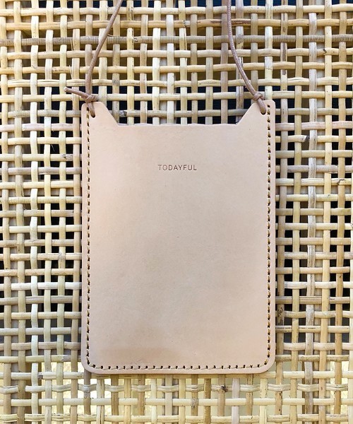 TODAYFUL（トゥデイフル）の「カウレザーポシェット（ハンドバッグ・レディース・ホワイト/ブラック/ベージュ系その他・FREE）」の2枚目の写真