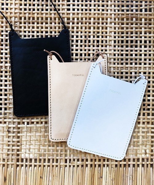 TODAYFUL（トゥデイフル）の「カウレザーポシェット（ハンドバッグ・レディース・ホワイト/ブラック/ベージュ系その他・FREE）」の4枚目の写真