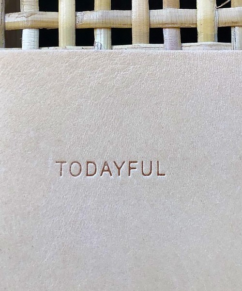 TODAYFUL（トゥデイフル）の「カウレザーポシェット（ハンドバッグ・レディース・ホワイト/ブラック/ベージュ系その他・FREE）」の5枚目の写真