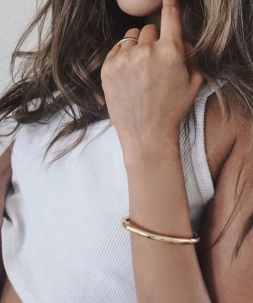 TRUNC(トランクエイティーエイト)の「Simple Bracelet(ブレスレット・レディース・シルバー/ゴールド・FREE)」の2枚目の写真