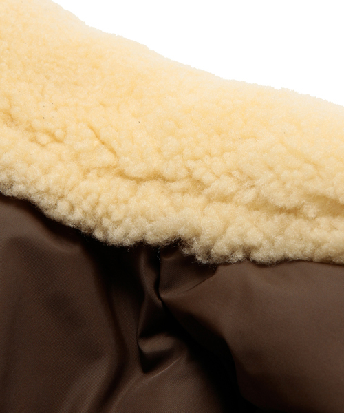 BEAMS（ビームス）の「□ROCKY MOUNTAIN FEATHERBED×BEAMS / 別注 クリスティー（ダウンベスト・メンズ・ブラック/タン・36/38/40/42）」の14枚目の写真