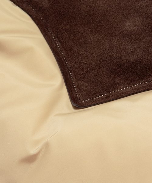 BEAMS（ビームス）の「□ROCKY MOUNTAIN FEATHERBED×BEAMS / 別注 クリスティー（ダウンベスト・メンズ・ブラック/タン・36/38/40/42）」の6枚目の写真