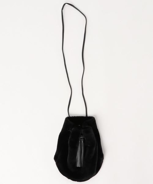 VENCEEXCHANGE(ヴァンスエクスチェンジ)の「フェイクファー巾着2WAYバッグ(ショルダーバッグ・レディース・ホワイト/ブラック/グレー・FREE)」の5枚目の写真