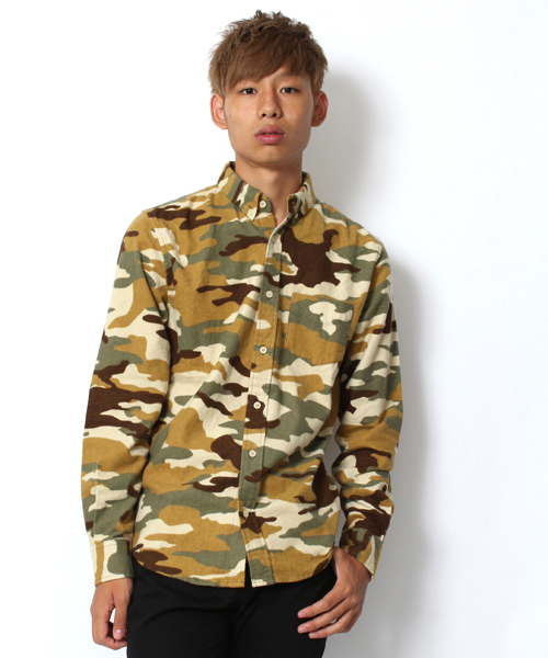 WEGO(ウィゴー)の「WEGO/カモフラプリントネルシャツ(シャツ/ブラウス・メンズ・ベージュ/グリーン・MEDIUM/LARGE)」の1枚目の写真