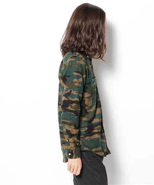 WEGO(ウィゴー)の「WEGO/カモフラプリントネルシャツ(シャツ/ブラウス・メンズ・ベージュ/グリーン・MEDIUM/LARGE)」の4枚目の写真