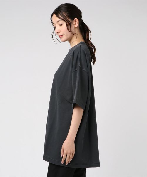 ENVYM（アンビー）の「ＢＩＧ Ｔ－ＳＨ（Tシャツ/カットソー・レディース・ホワイト/ブラック/パープル・FREE）」の4枚目の写真