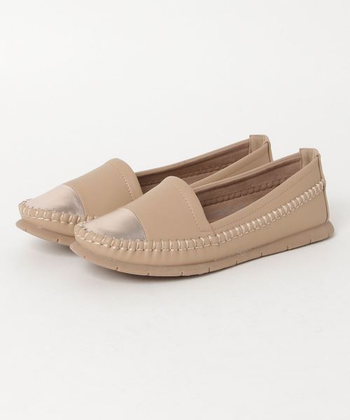 STYLEBLOCK（スタイルブロック）の「先端シルバーモカシンシューズ（モカシン/デッキシューズ・レディース・レッド/ベージュ・40/35/38/39/36/37）」の2枚目の写真