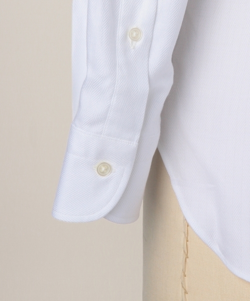 UNITED ARROWS（ユナイテッドアローズ）の「UAＤ  ヘリンボーン ボタンダウン　シャツ ◆（シャツ/ブラウス・メンズ・ホワイト・39cm/41cm/42cm/40cm/38cm/37cm）」の3枚目の写真