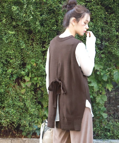 coca（coca）（コカ）の「バックリボンデザインニットベスト（ベスト・レディース・ブラウン/アイボリー・ONE SIZE）」の13枚目の写真