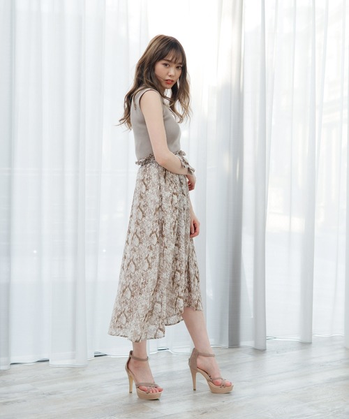 LIPSERVICE（リップサービス）の「シアーパイソンドッキングワンピース