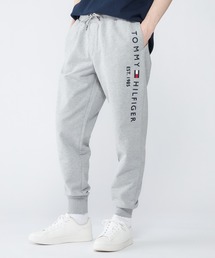 TOMMY HILFIGER(g~[qtBK[)̃x[VbNXEFbgpc(XEFbgpc)