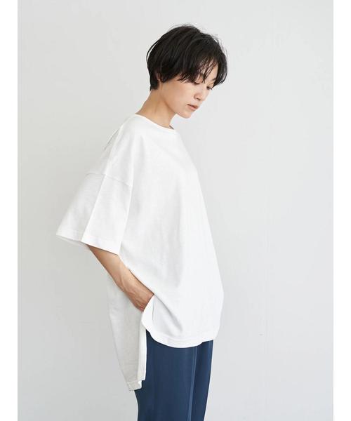 AMERICAN HOLIC(アメリカンホリック)の「サイドスリットカットチュニック1 *(Tシャツ/カットソー・レディース・その他7/グレイッシュベージュ/キャメル/オフホワイト・FREE)」の14枚目の写真