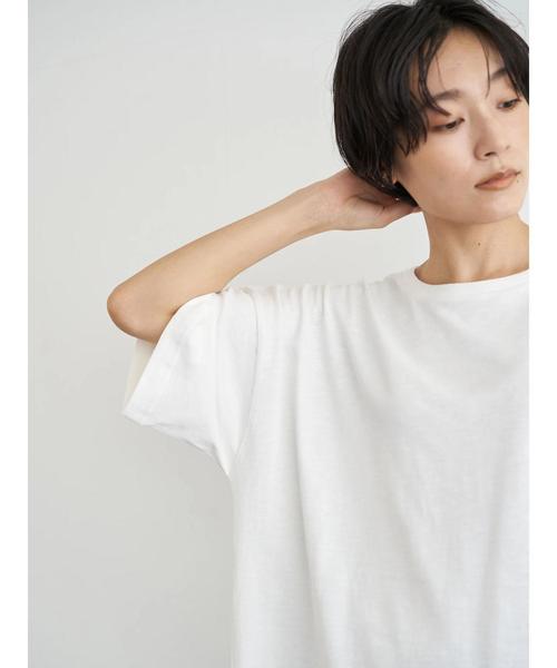 AMERICAN HOLIC(アメリカンホリック)の「サイドスリットカットチュニック1 *(Tシャツ/カットソー・レディース・その他7/グレイッシュベージュ/キャメル/オフホワイト・FREE)」の11枚目の写真