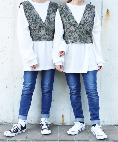 PairPair（ペアペア）の「ゴブランビスチェ×ロンＴセット（Tシャツ/カットソー・レディース・ブラウン/ブルー・FREE）」の4枚目の写真