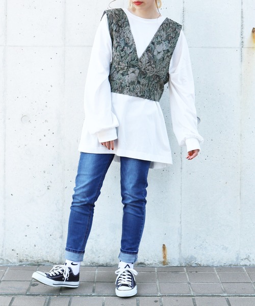 PairPair（ペアペア）の「ゴブランビスチェ×ロンＴセット（Tシャツ/カットソー・レディース・ブラウン/ブルー・FREE）」の6枚目の写真