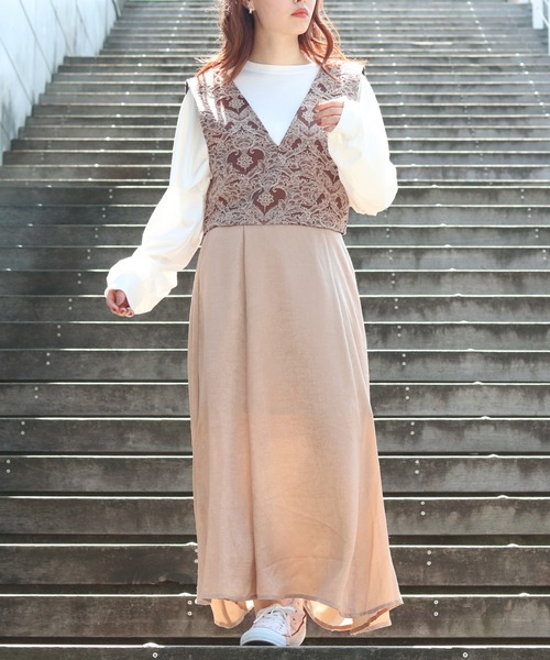 PairPair（ペアペア）の「ゴブランビスチェ×ロンＴセット（Tシャツ/カットソー・レディース・ブラウン/ブルー・FREE）」の11枚目の写真