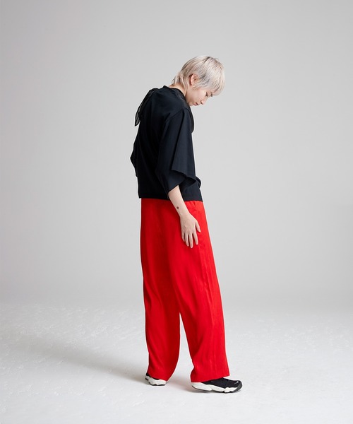 NOISE MAKER(ノイズメーカー)の「Peacock pattern Wide pants/クジャク柄ジャガード織ワイドパンツ(その他パンツ・レディース・ブラック/レッド・36/38)」の16枚目の写真