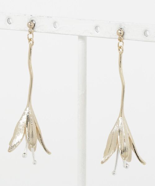売り切れ必至 Zoule ゾーラ Easter Lily ピアス 50 Off Patron Id