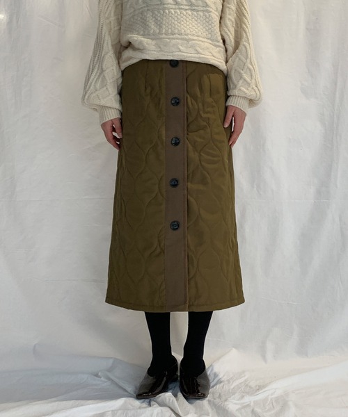 PICCIN（ピッチン）の「肩ひも付きキルトスカート（スカート・レディース・ブラック/ベージュ/カーキ・M/L）」の4枚目の写真