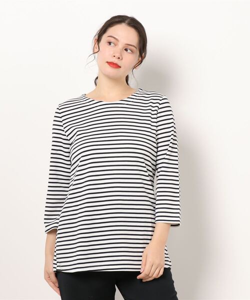BELLUNA PLUS(ベルーナ)の「ポンチ素材ボーダープルオーバー(七分袖)(Tシャツ/カットソー・レディース・ブラック/ホワイト×ブルー/パープル系その他/オレンジ系その他・MEDIUM/LARGE/X-LARGE)」の7枚目の写真