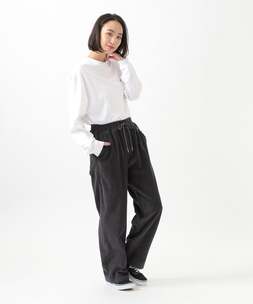 WaiKei(ワイケイ)の「Wai Kei/コールイージーパンツ 2932819(その他パンツ・レディース・アイボリー/チャコール・SMALL/MEDIUM)」の3枚目の写真