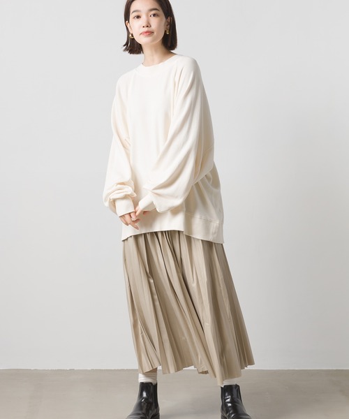 OMNES（オムネス）の「裏毛ピグメントバイオ ラグランビッグプルオーバー　スウェット（スウェット・レディース・ベージュ/ネイビー/アイボリー・FREE）」の14枚目の写真